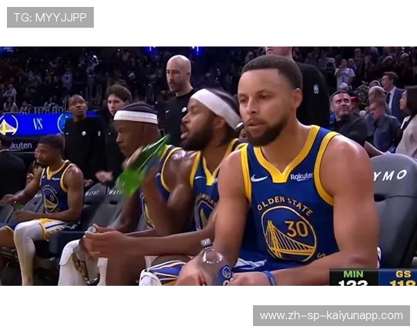 勇士险胜森林狼，全明星赛前哨战中库里锁死对手，勇士对战森林狼杜兰特库里两次绝平三分视频